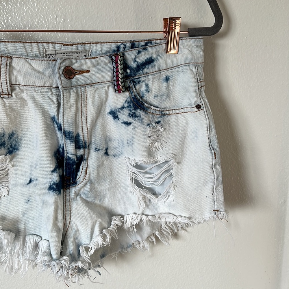 Angel Kiss Bleach-Dyed Distressed Jean Shorts - Picture 2 of 5